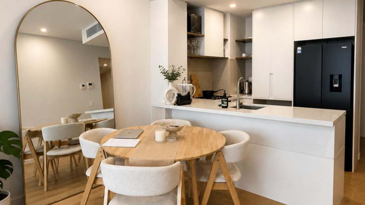 Whole property with 2 rooms for rent