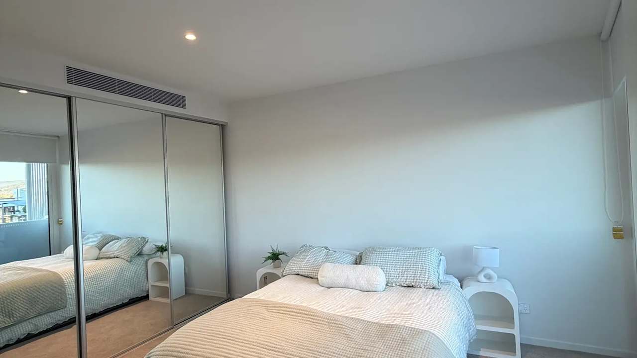 Furnished room with own bathroom