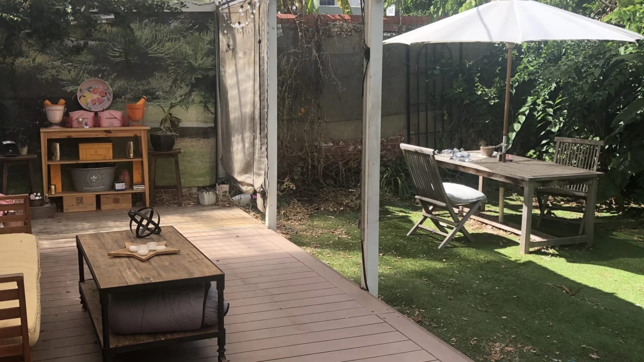 Furnished room in a share house