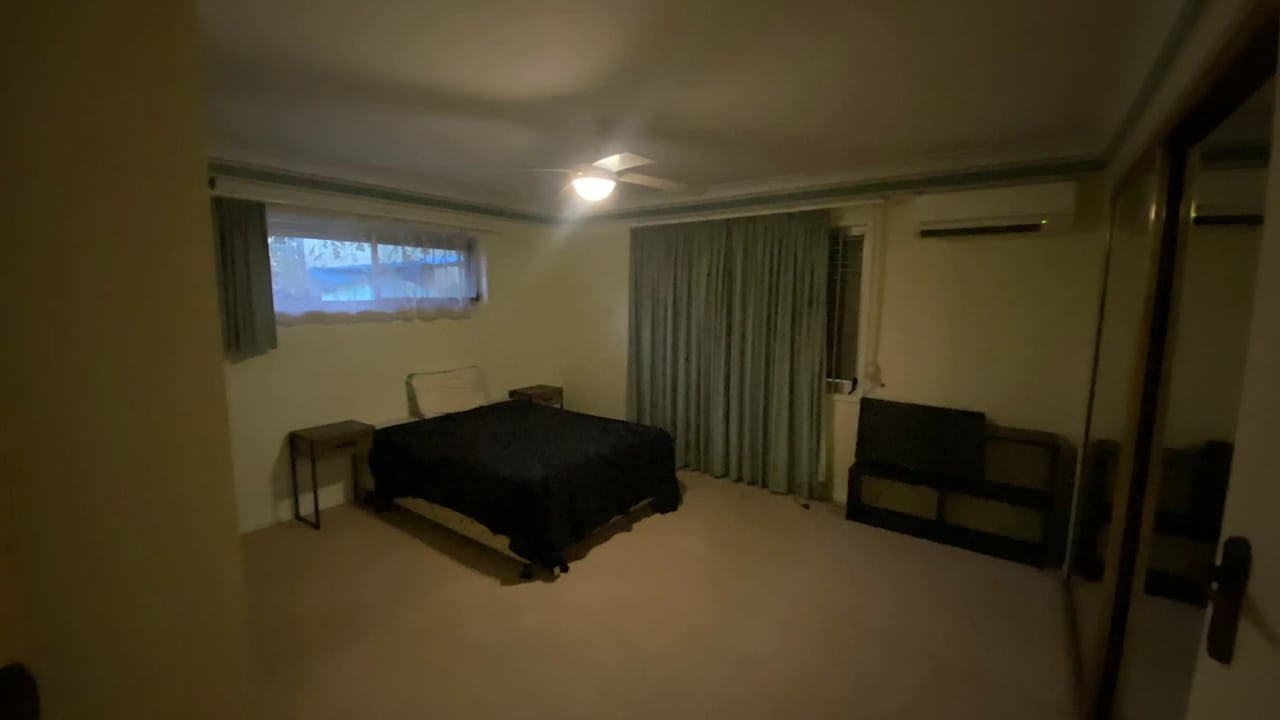 Furnished room in a share house