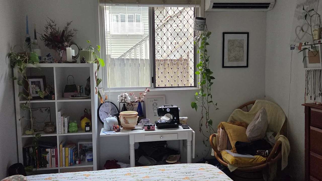 Unfurnished room in a share house