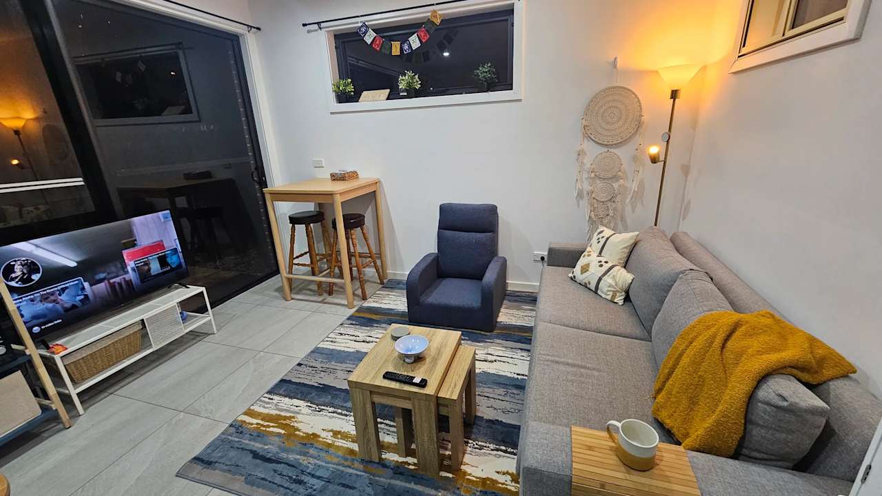 Room in a share house
