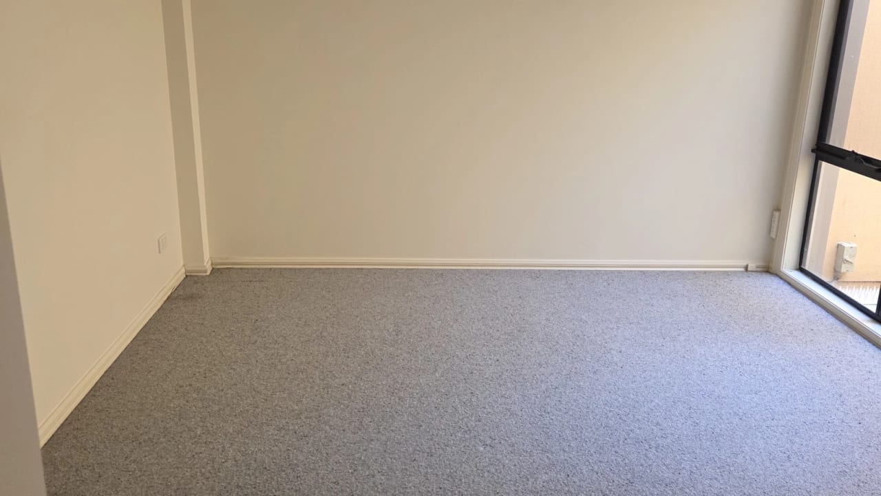 Unfurnished room in a share house