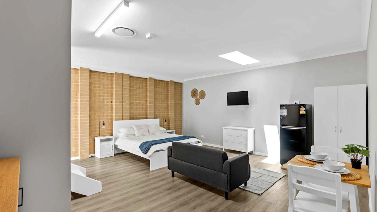 Furnished room with ensuite in a share house