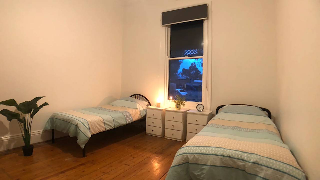 Furnished room in a share house
