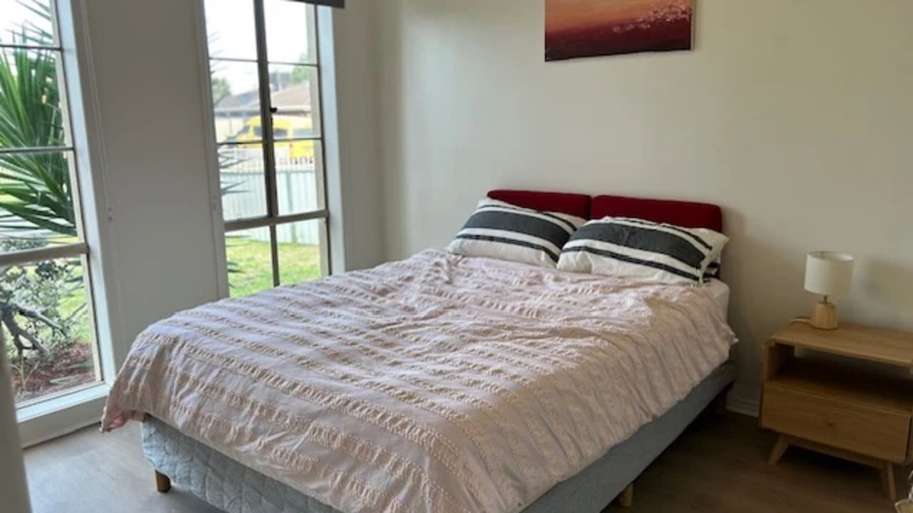 Whole property with 3 rooms for rent