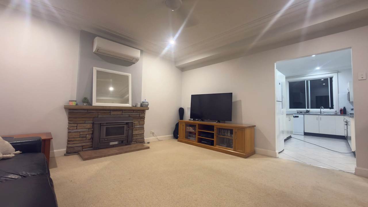 Unfurnished room in a share house