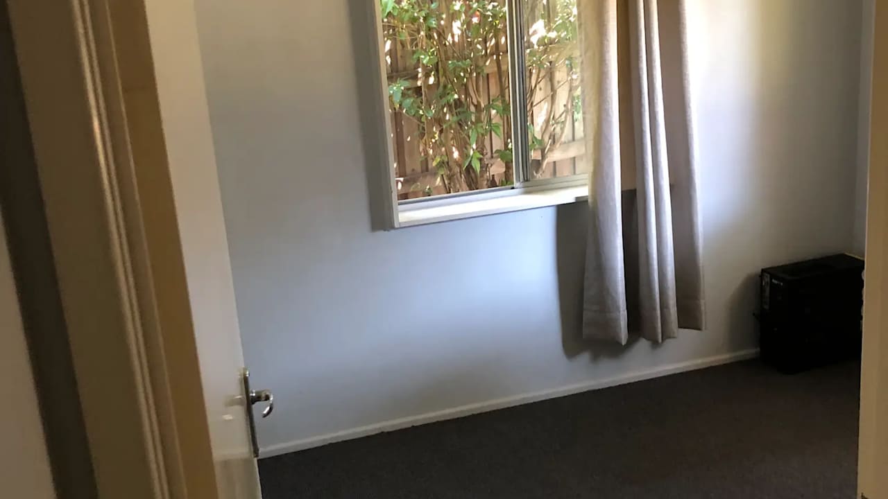 Unfurnished room in a share house