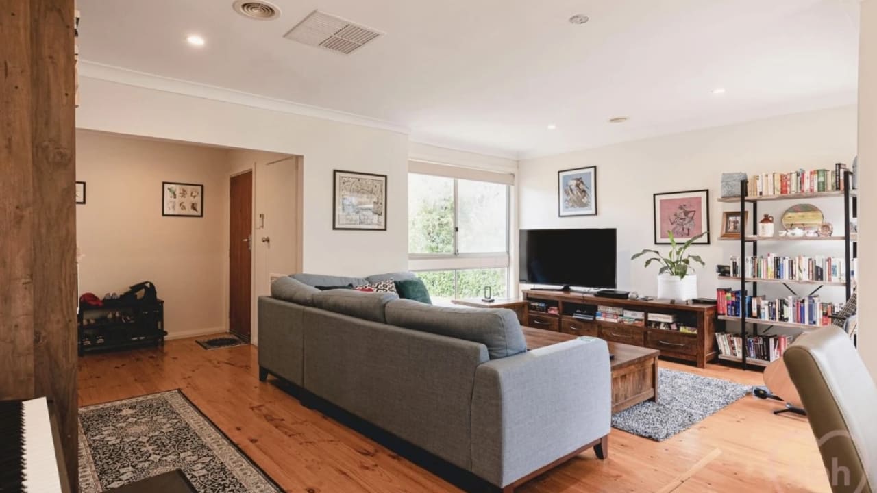 Unfurnished room in a share house