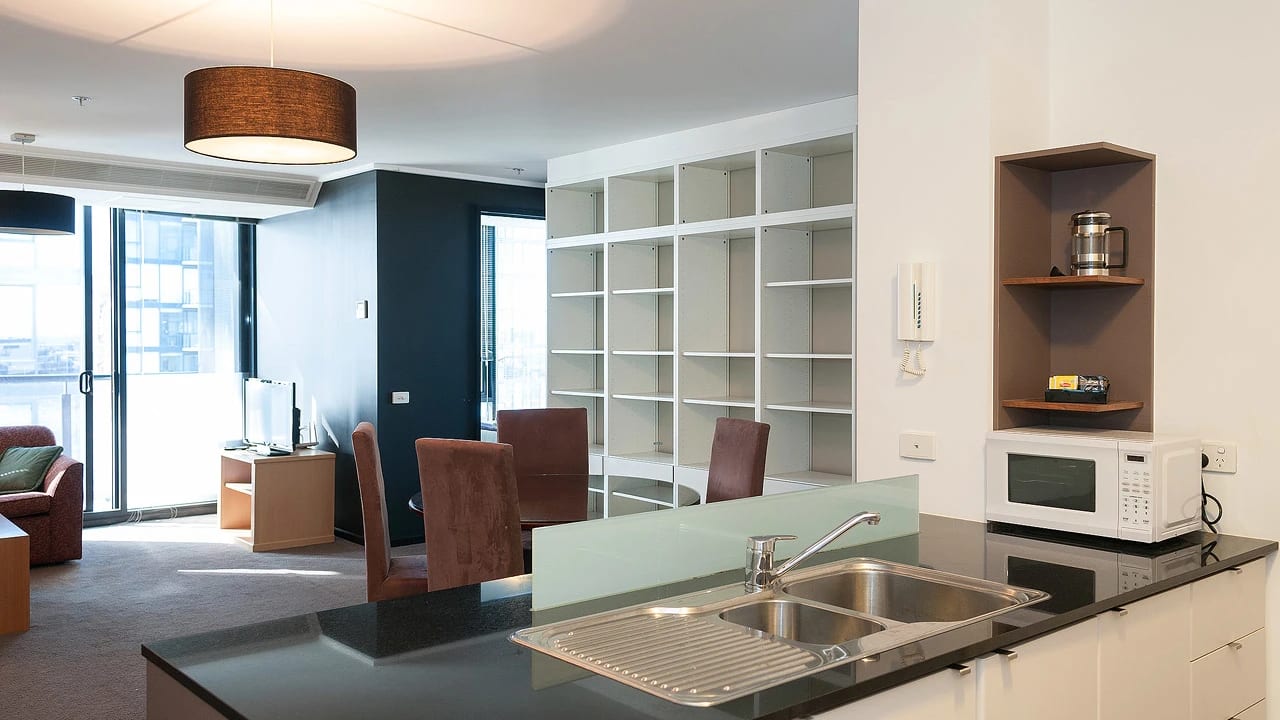 Furnished room in a flatshare