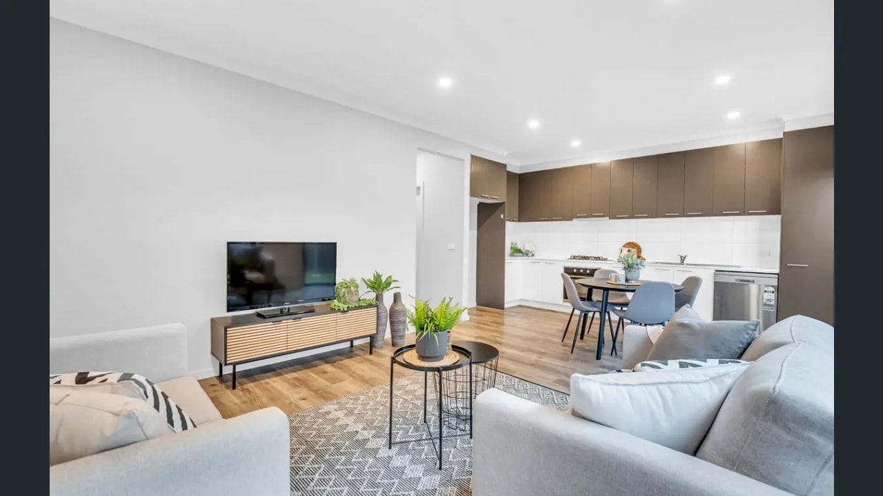 Room in a share house