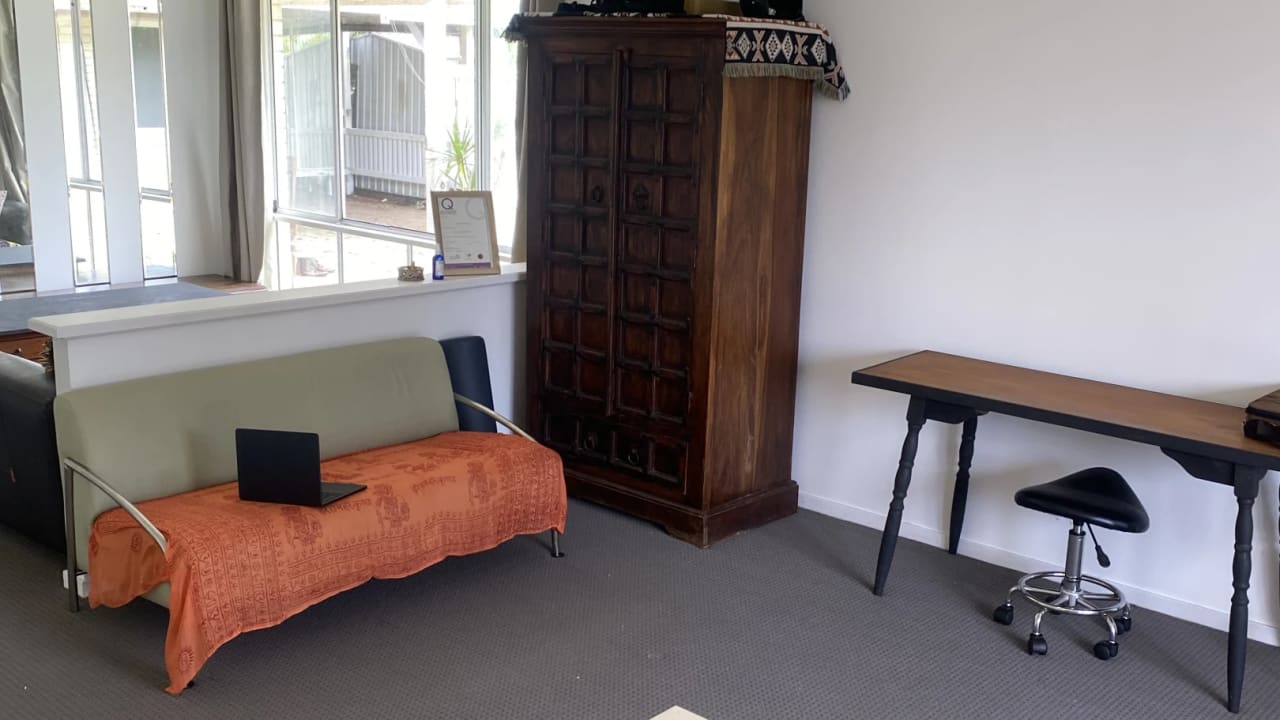 Unfurnished room in a share house