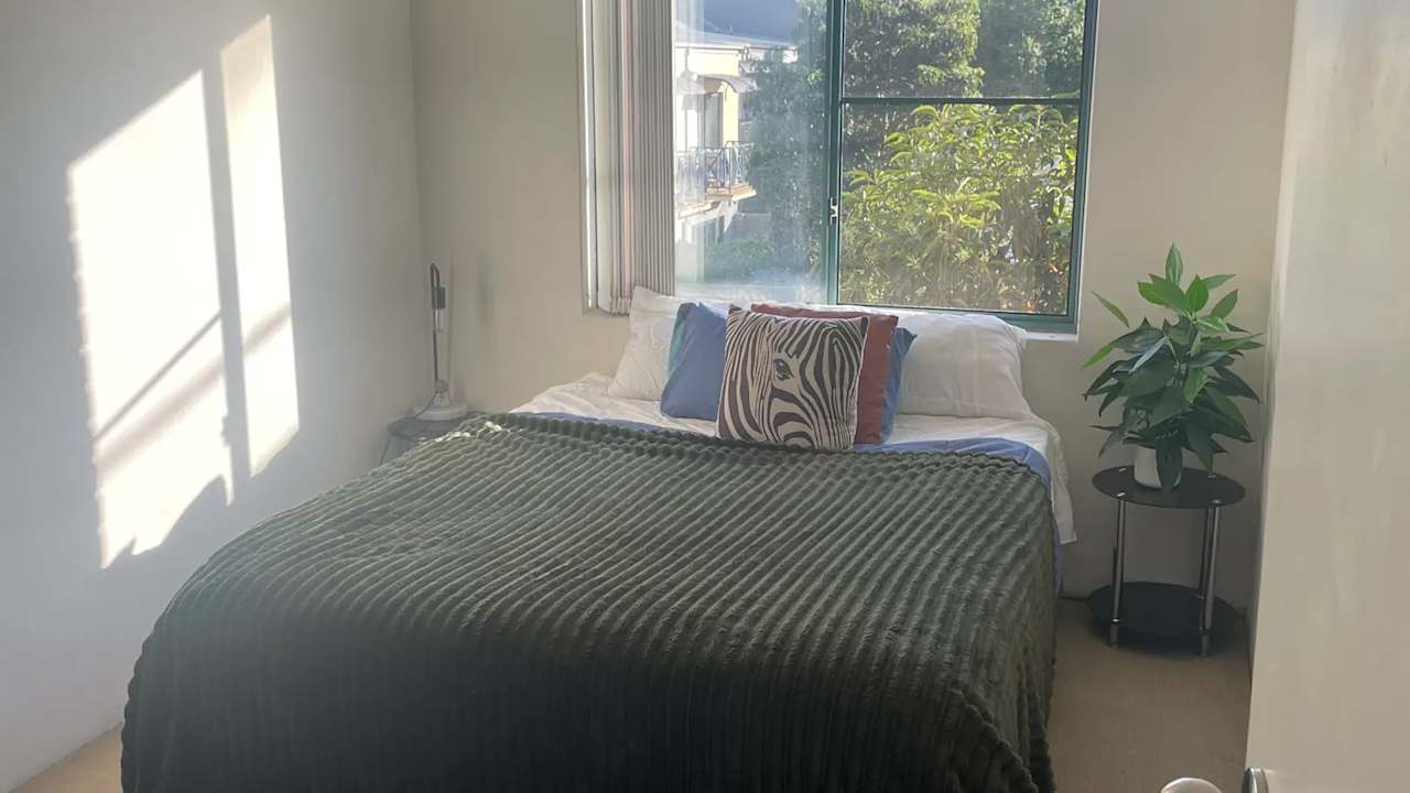 Furnished room with own bathroom