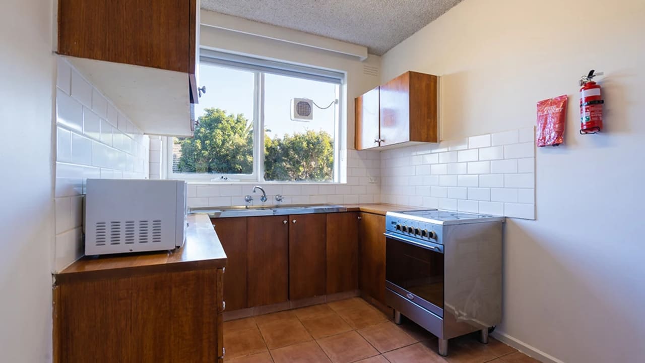 Whole property with 3 rooms for rent