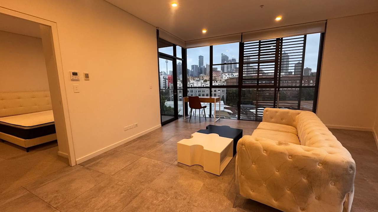 Whole property with 2 rooms for rent