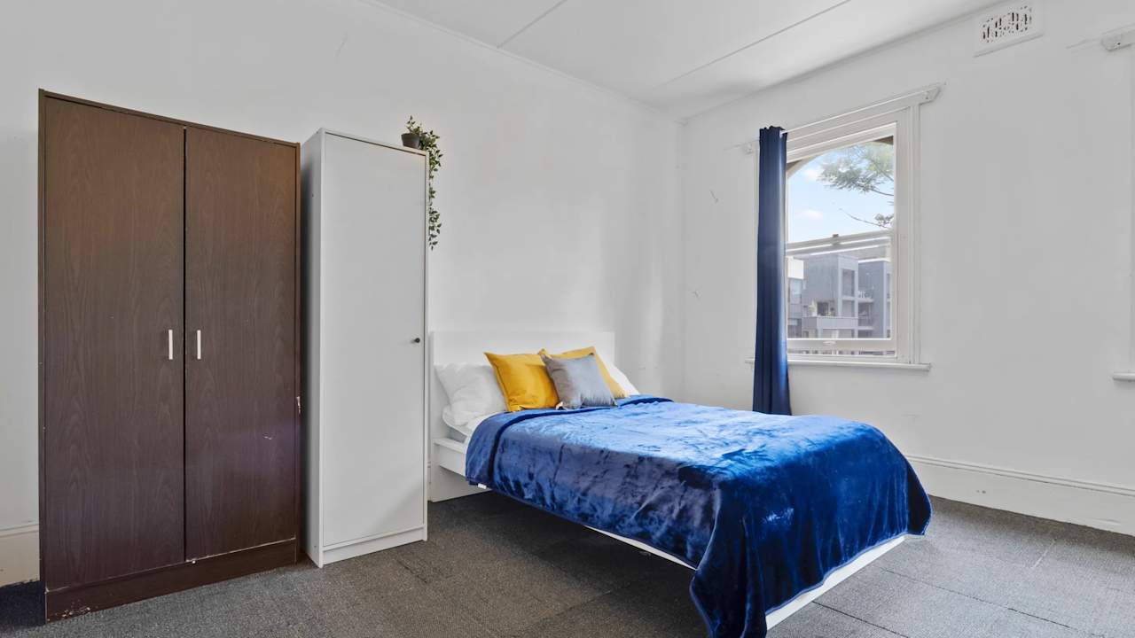 Furnished room with ensuite in a share house