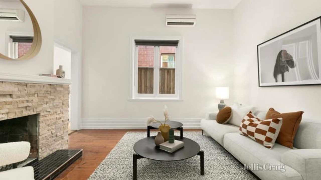 Unfurnished room in a share house
