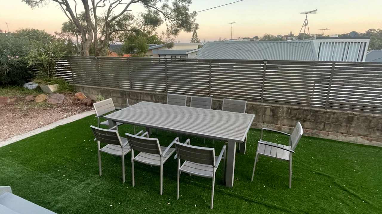 Whole property with 2 rooms for rent