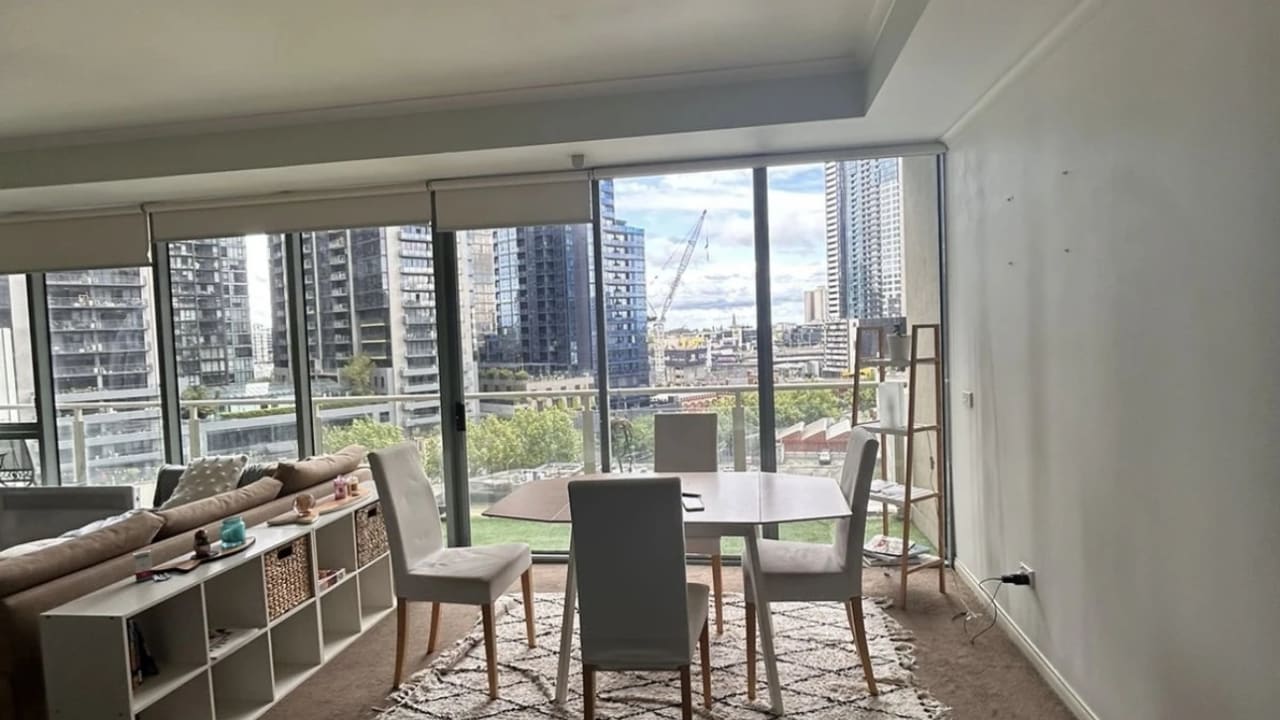 Furnished room in a flatshare