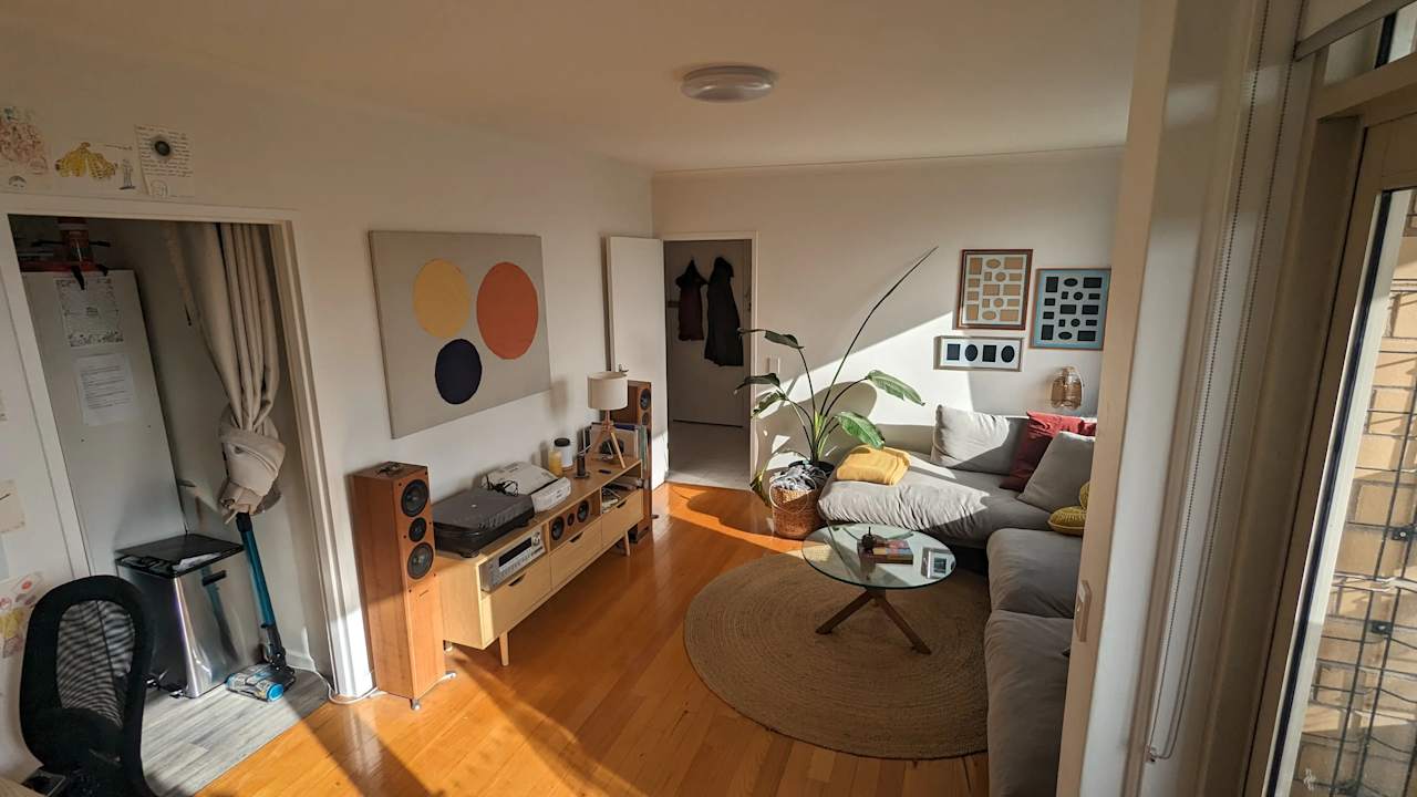Whole property with 2 rooms for rent
