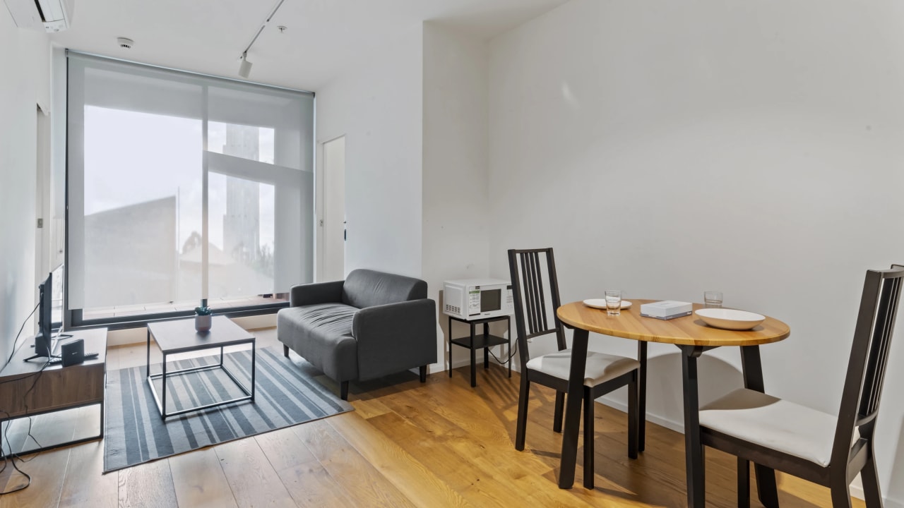 Whole property with 2 rooms for rent