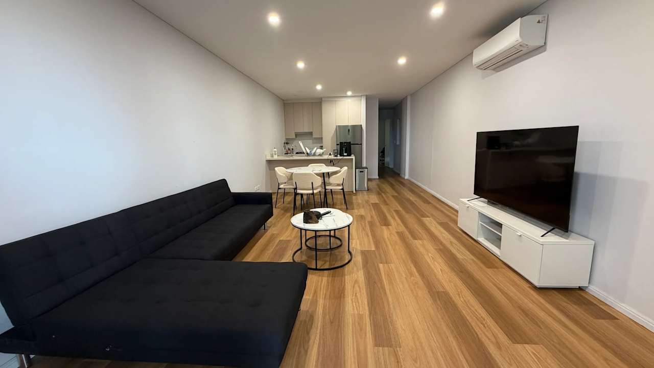 Furnished room with own bathroom