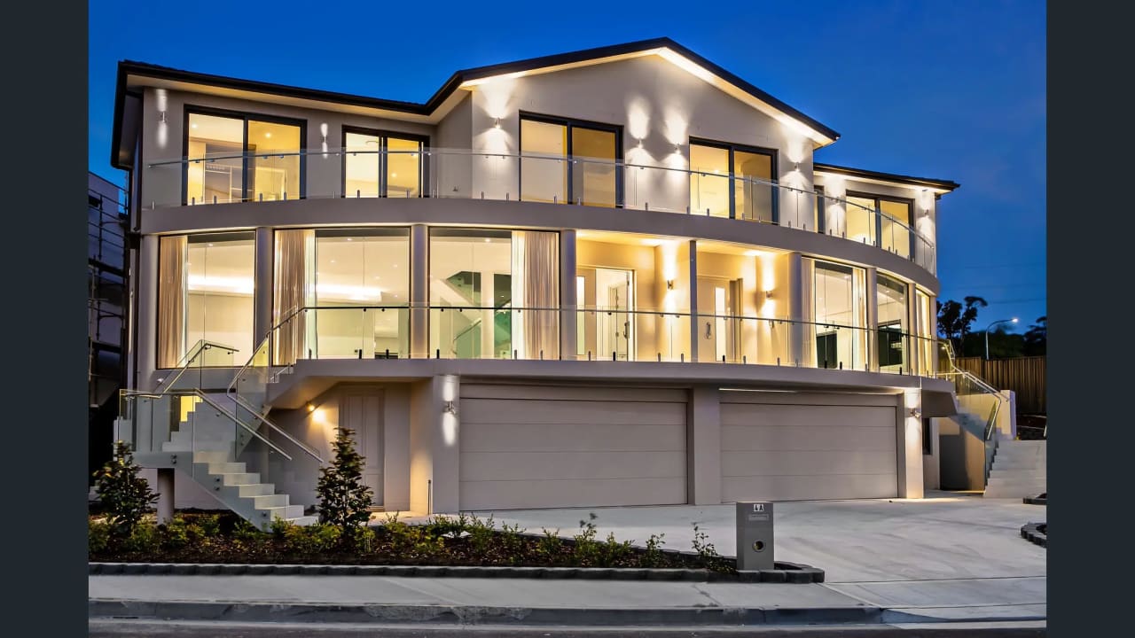 Furnished room with ensuite in a share house