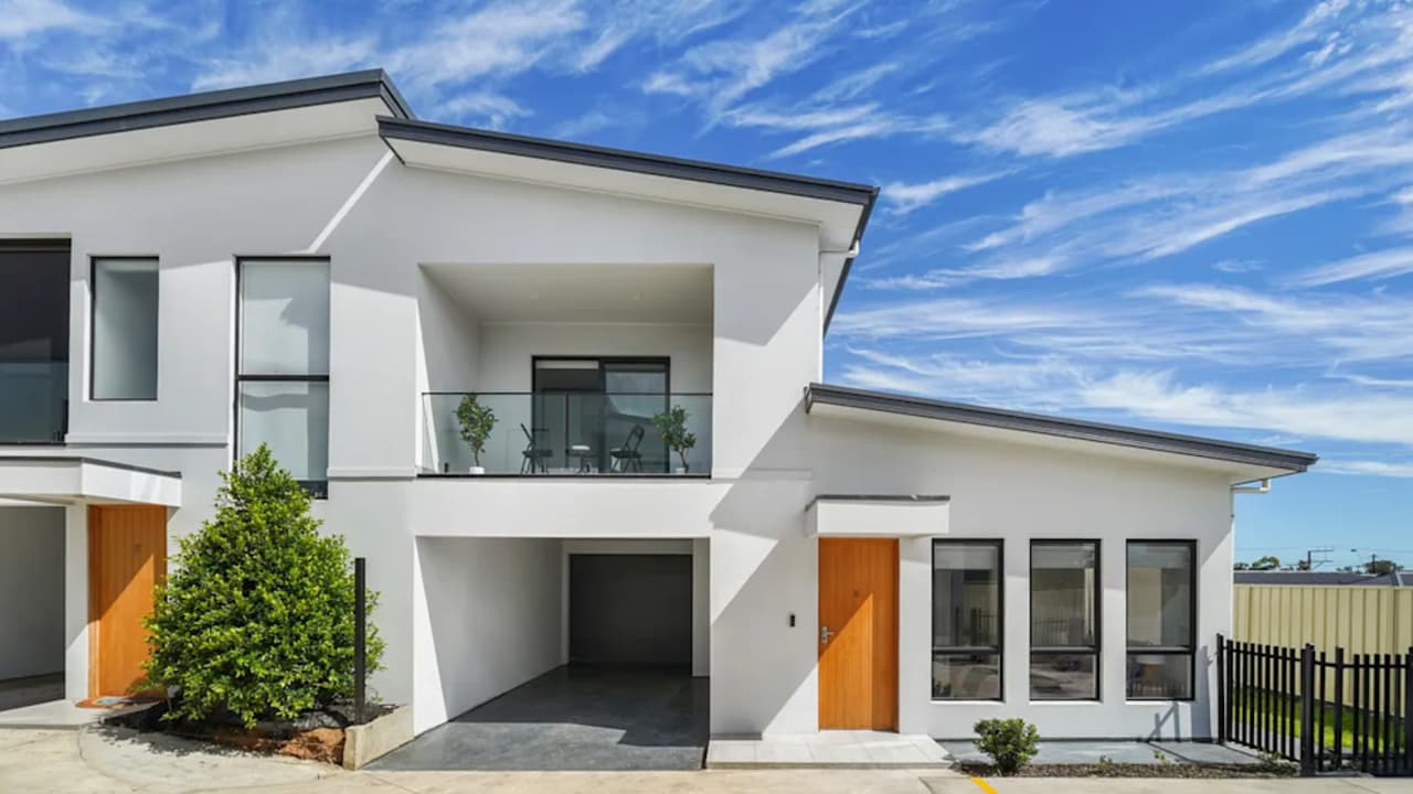 Unfurnished room in a share house