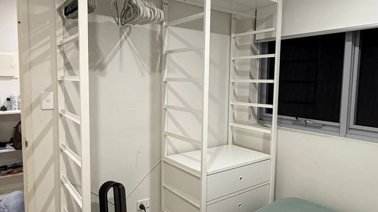 Furnished room in a flatshare