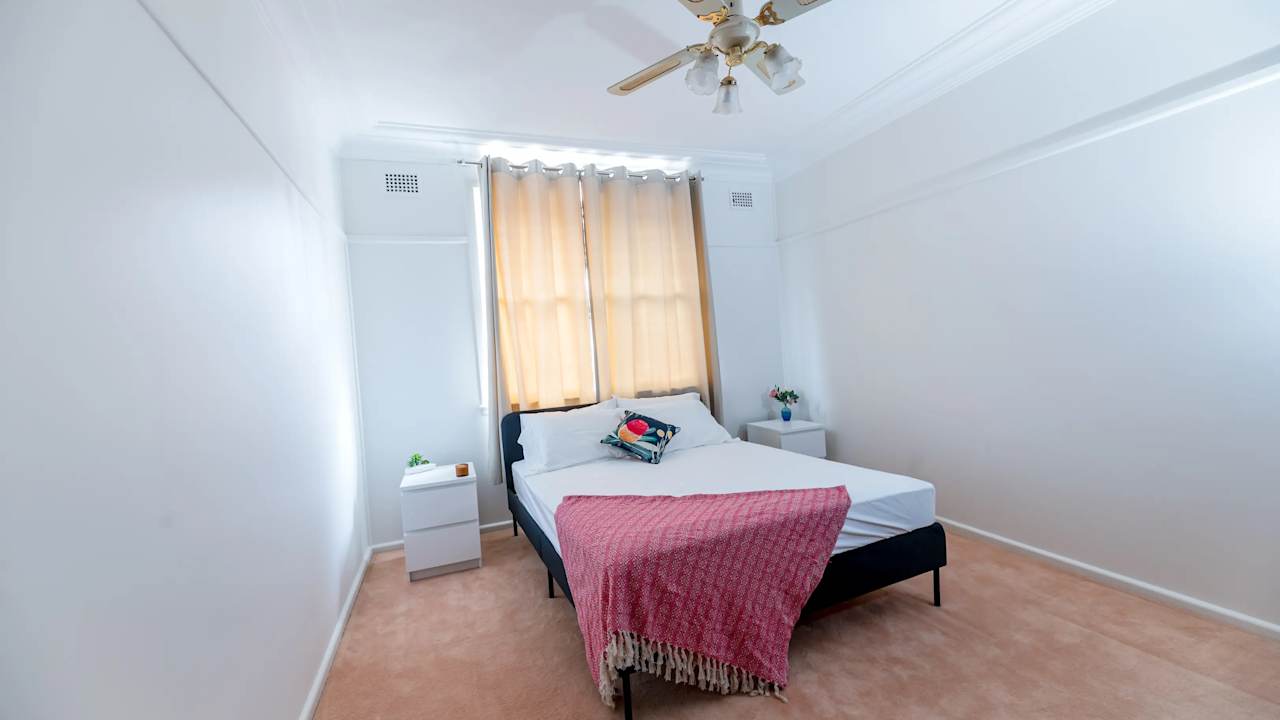 Furnished room in a share house