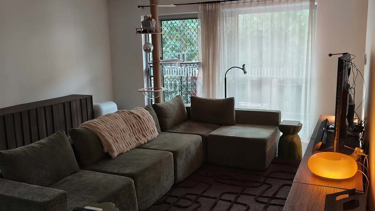Unfurnished room in a share house