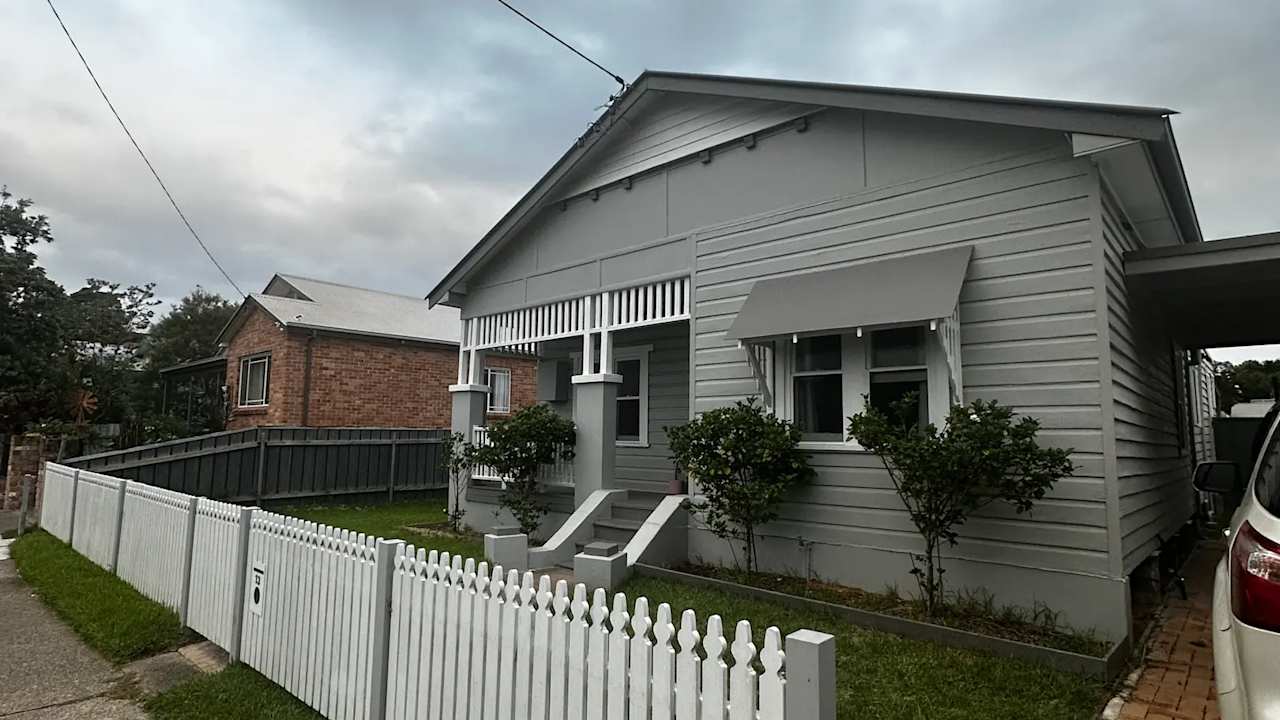 Unfurnished room in a share house