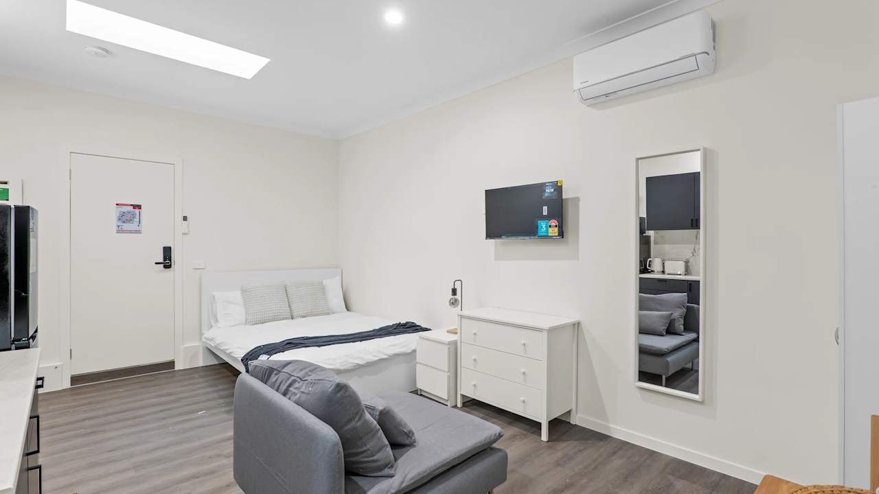 Furnished room with ensuite in a share house