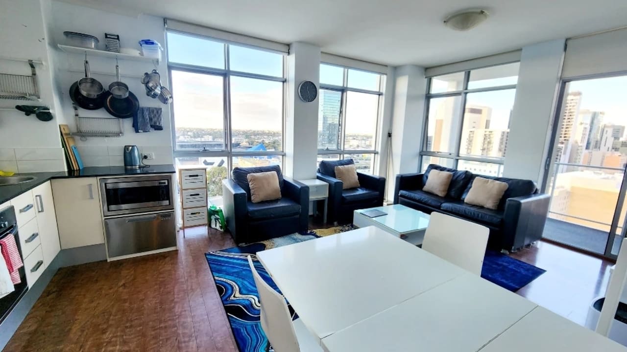 Furnished room in a flatshare