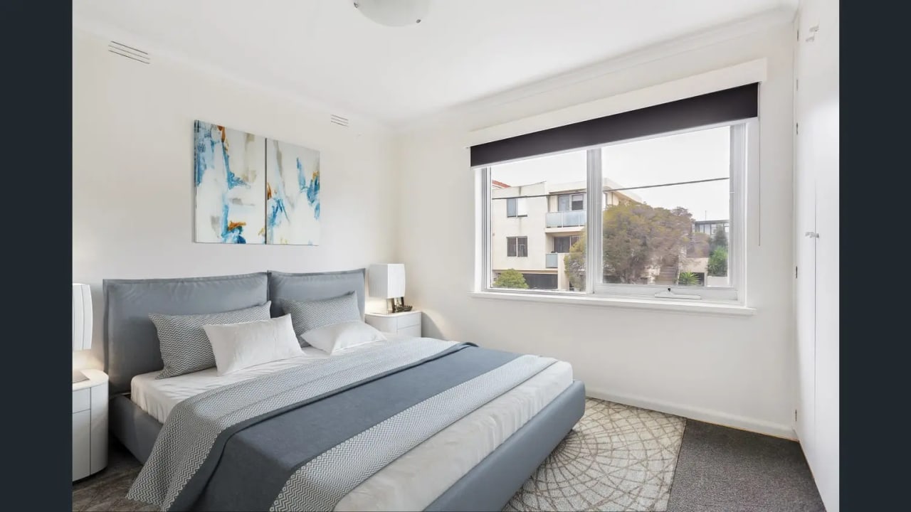 Whole property with 2 rooms for rent