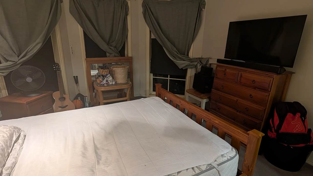 Room with ensuite in a share house