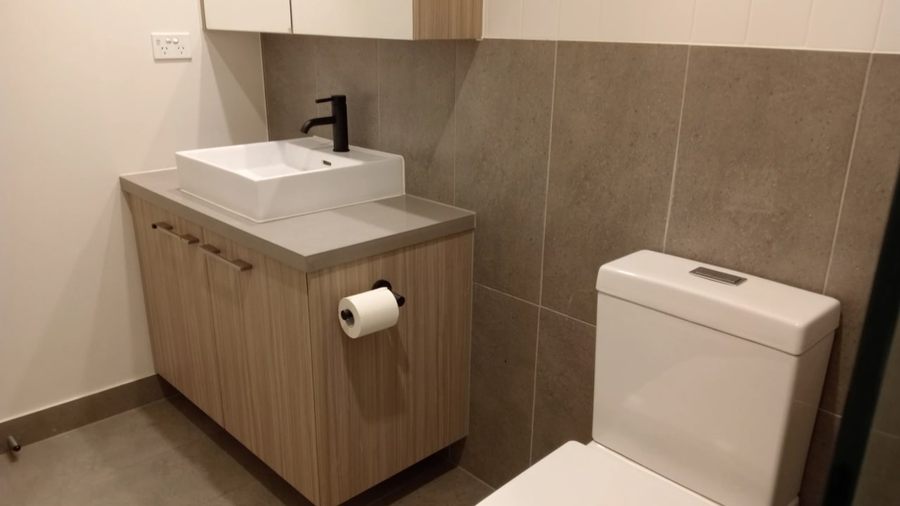 Room with ensuite in a flatshare