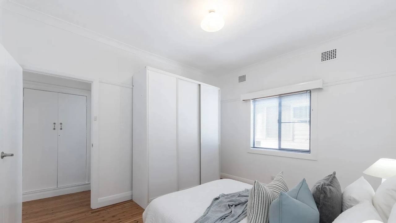 Unfurnished room in a share house