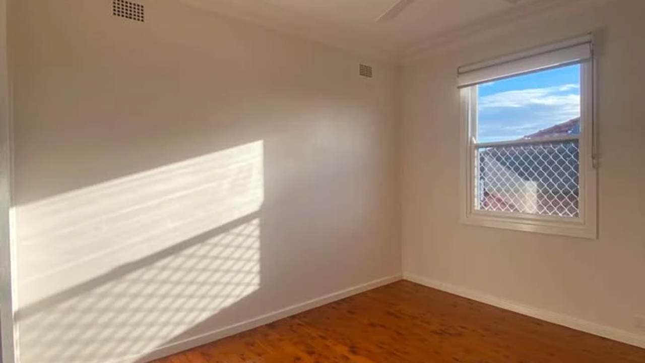 Unfurnished room in a share house