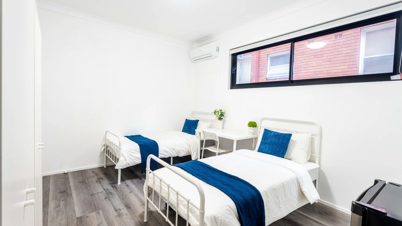 Furnished room studio flat for rent