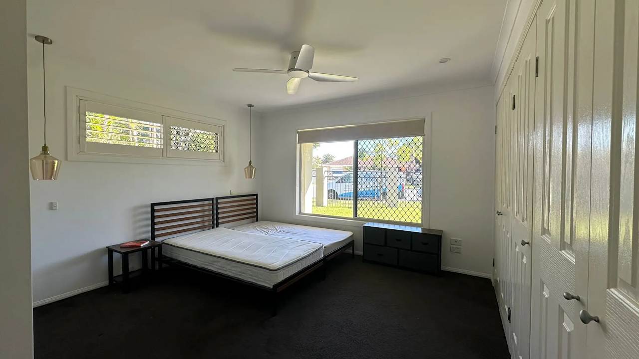 Furnished room with ensuite in a share house