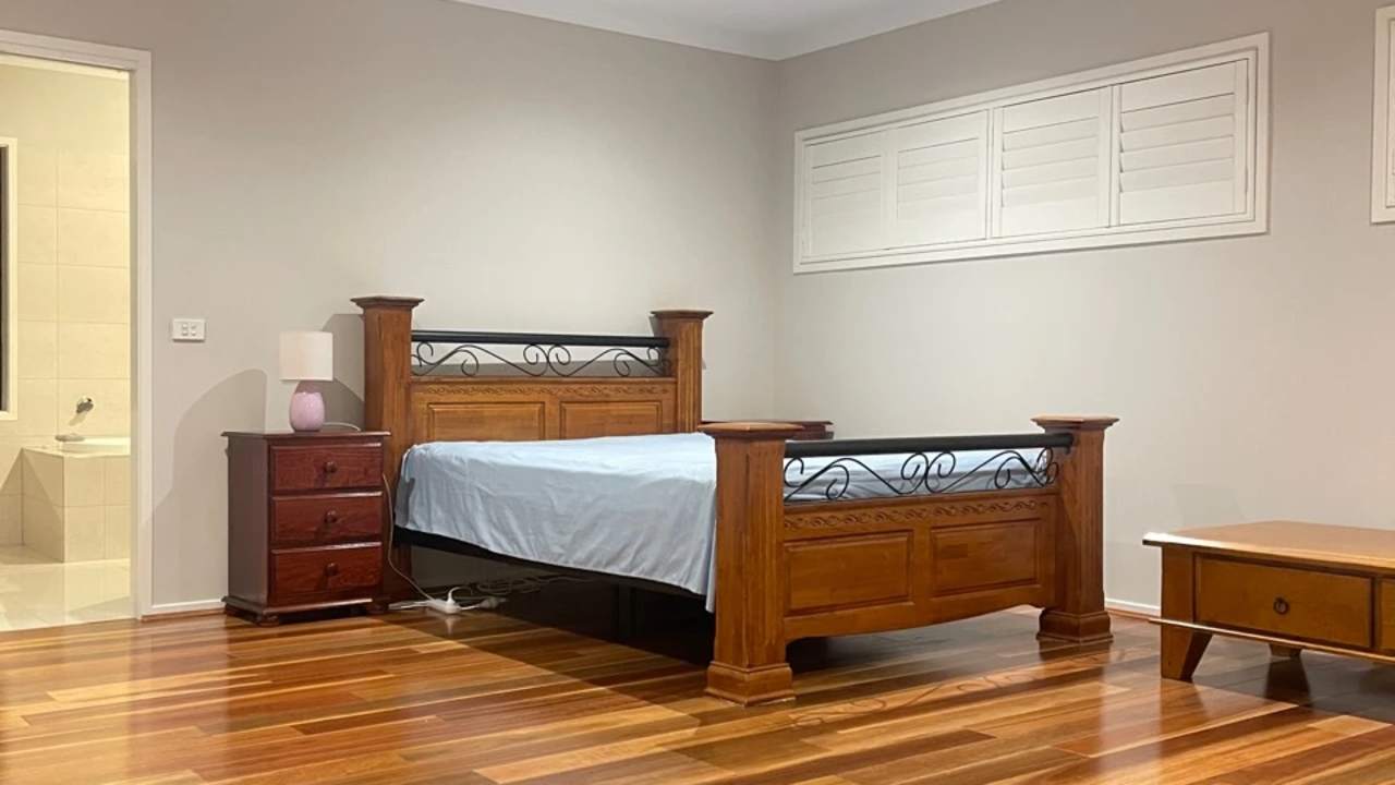 Furnished room with ensuite in a share house