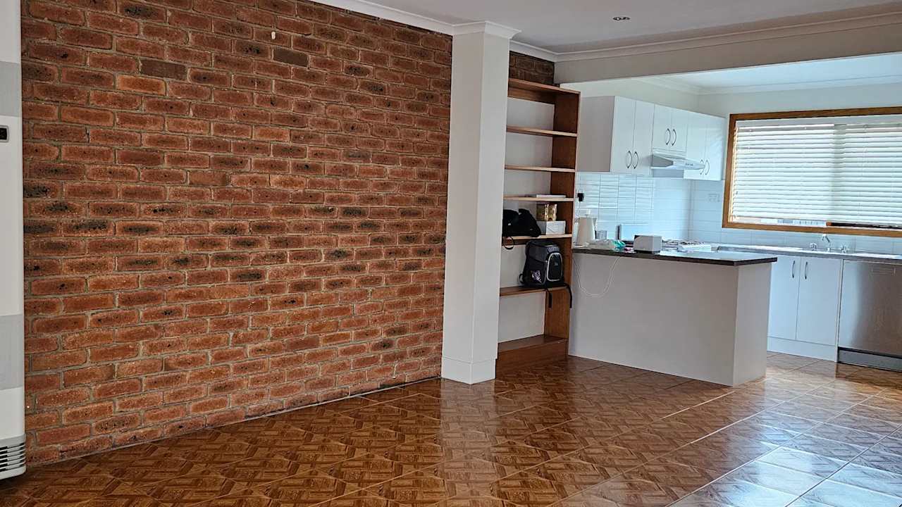 Room in a share house