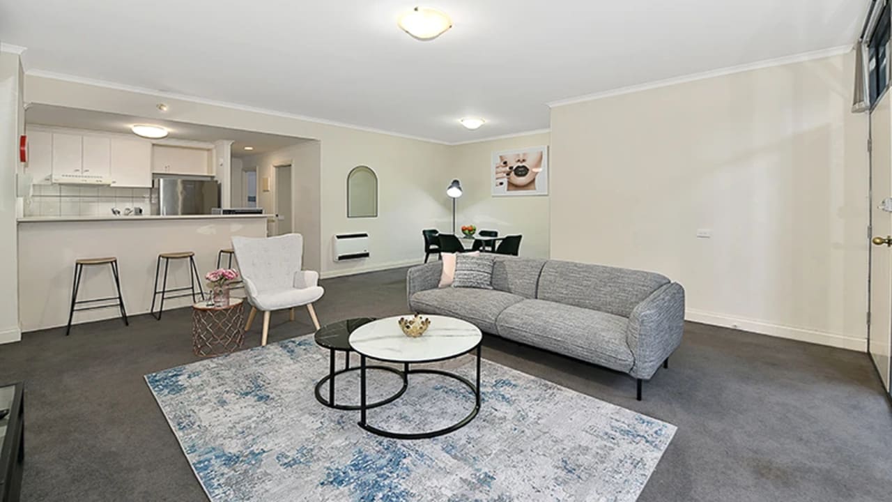 Whole property with 2 rooms for rent