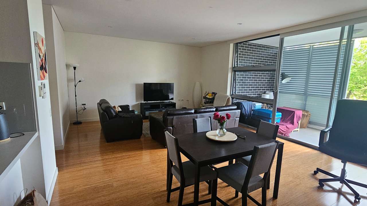 Furnished room with own bathroom