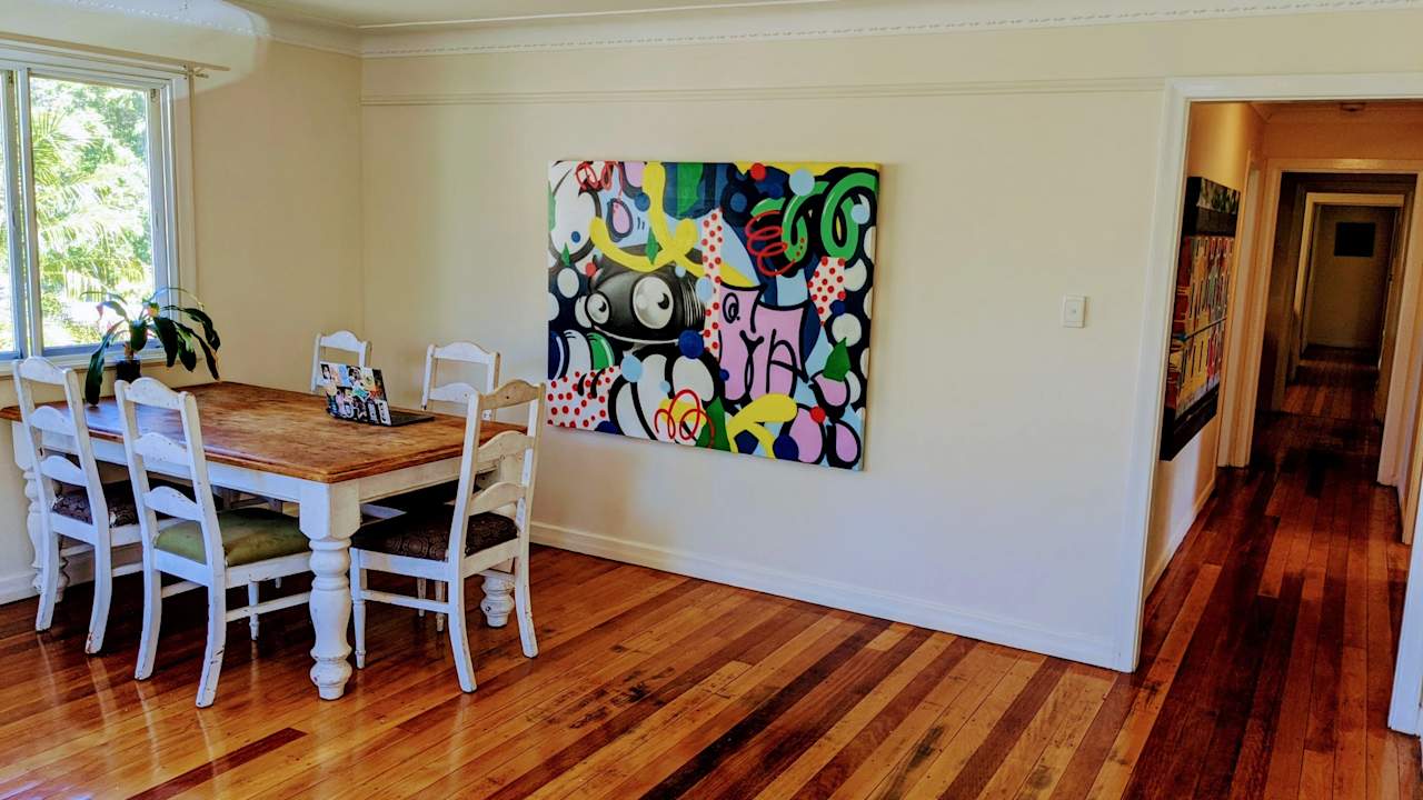 Room in a share house