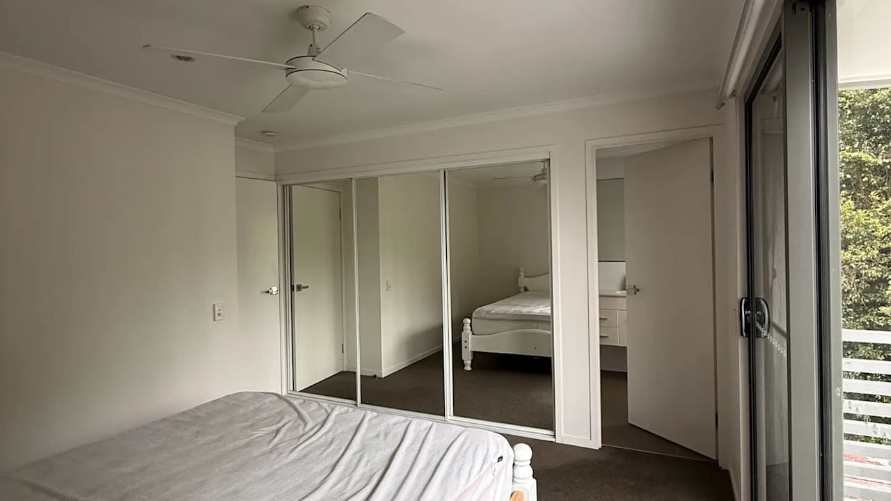 Room with ensuite in a flatshare