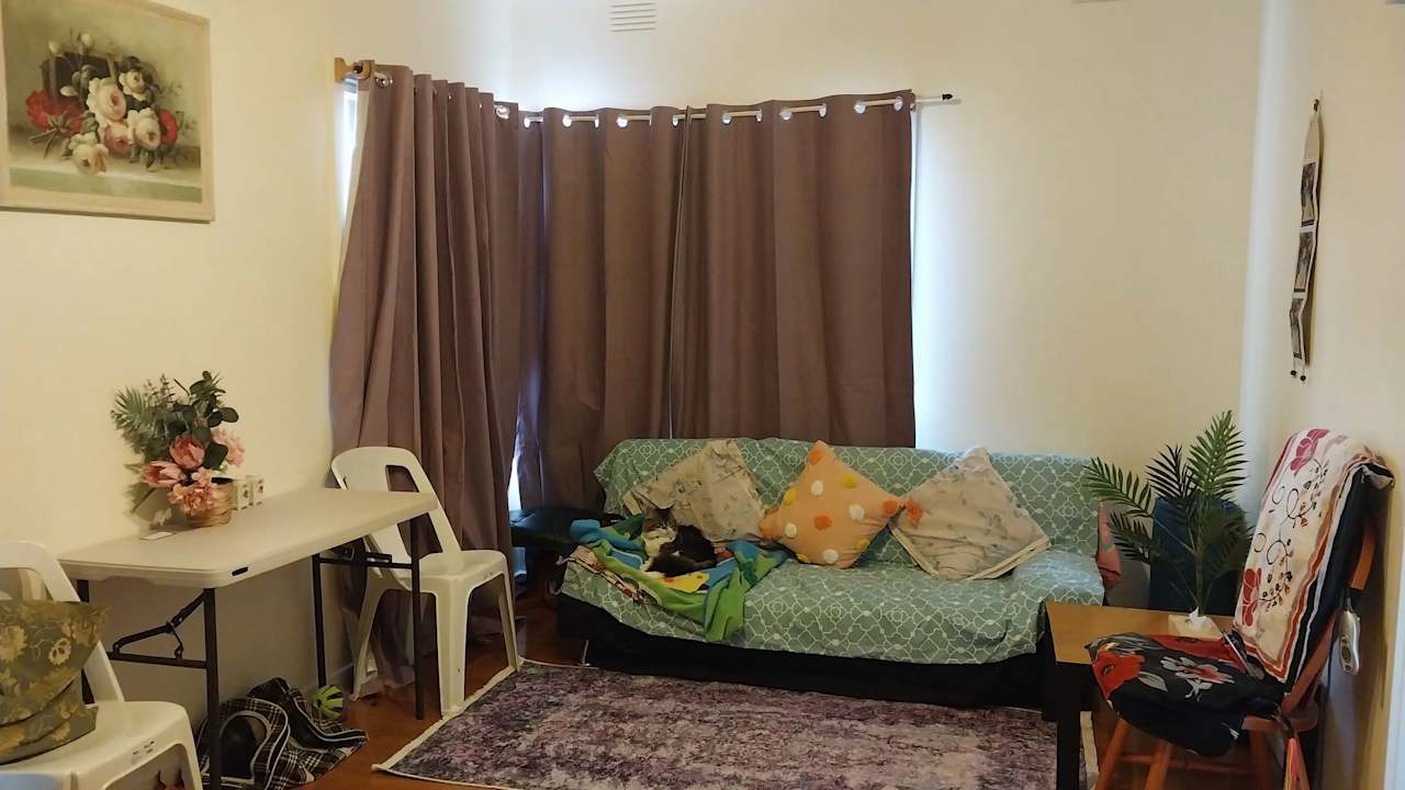 Unfurnished room granny flat for rent