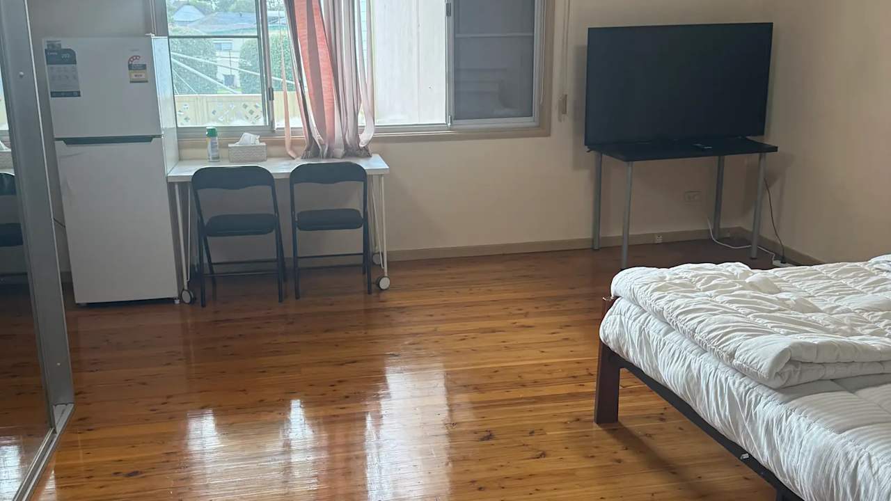 Furnished room with ensuite in a share house