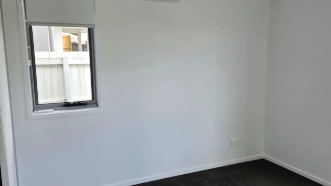 Room in a share house